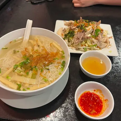 Orchid Garden Asian Food Restaurant serving Nutana Saskatoon with authentic Vietnamese and Chinese food